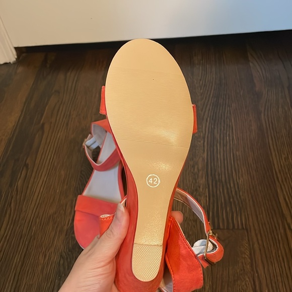 Orange Wedge Heels women’s size 9/42 - Picture 3 of 4